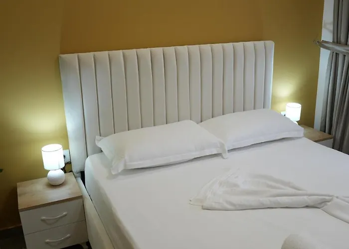 Luris Hotell 4*
