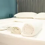 Hotel Luris