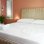 Luris 4* Golem (Tirana)