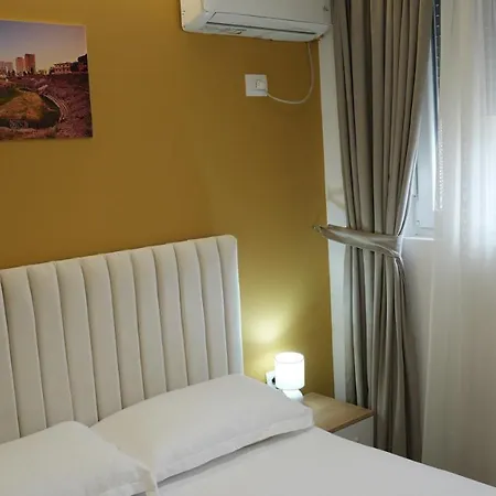 Hotel Luris