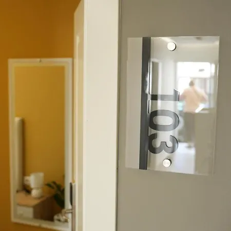 Hotel Luris Golem (Tirana)