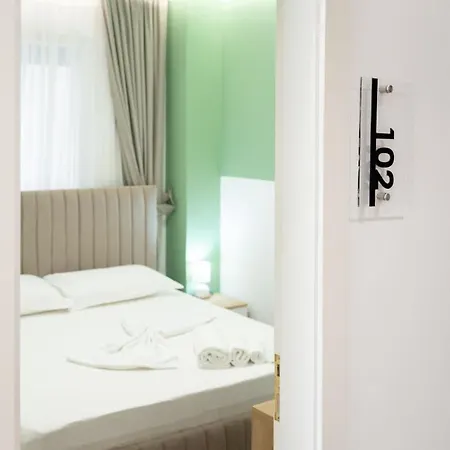 Luris Hotel