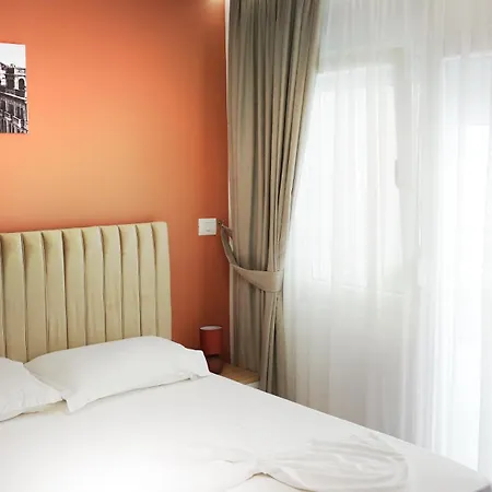 Hotel Luris