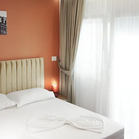 Luris Hotel Golem (Tirana)