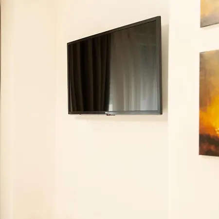 Hotel Luris Golem (Tirana)